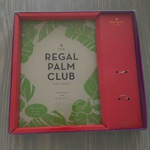 Kate Spade ♠️ Regal Palm Club Cheese 🧀 Board 🍷